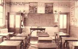 Delcampe - BREDENE Aan ZEE - BREEDENE Sur MER -   Sanatorium Astrid - Une Classe - Bredene