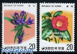 Delcampe - Korea, South 1975 Flowers 2v, Mint NH, Nature - Flowers & Plants - Corée Du Sud
