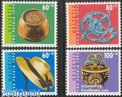 Delcampe - Switzerland 1995 Pro Patria, Folk Art 4v, Mint NH, Art - Art & Antique Objects - Neufs