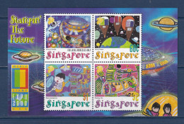 Delcampe - Singapour - YT N° Bloc 74 ** - Neuf Sans Charnière - Espace - Dessins De Jeunes Sur Le Futur - 2000 - Singapore (1959-...)