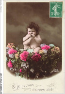 Delcampe - AKYP4-0340-ENFANT - SI JE POUVAIS MORDRE AINSI - BEBE SUR PARTERRE DE FLEURS HUMOUR /B - Abbildungen