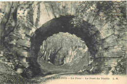 Delcampe - Carte Postale Ancienne - 92 - Saint Cloud - Parc De Saint Cloud - Pont Du Diable - CPA - Voir Scans Recto-Verso - Poscar - Saint Cloud