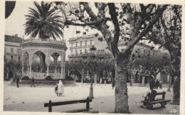 Delcampe - ALGERIE        BLIDA — La Place D'Armes. - Blida