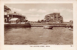 Delcampe - B444 Yemen Aden Landing Stage Boat RPPC Vintage Postcard - Yemen