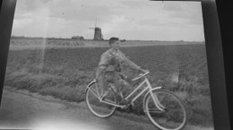 Delcampe - 118 NEGATIVE FILMS  - FILM NÉGATIF -  VELO  CYCLISTE  MOULIN A VENT - Plaques De Verre