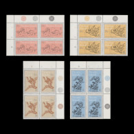 Delcampe - Pitcairn Islands 1982 (MNH) Christmas Traffic Light/plate 1D Blocks - Pitcairninsel