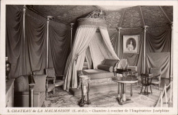 Delcampe - CPA Chateau De La Malmaison Chambre A Coucher De L'Imperatrice Josephine - Chateau De La Malmaison