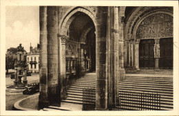 Delcampe - CPA Autun Antique Portail Principal De La Cathedrale Saint Lazare Et Place Saint Louis - Autun