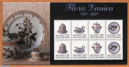 Delcampe - Denmark 1990 Porcelain, Presentation Pack, Mint NH - Ungebraucht