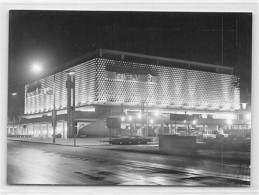 Delcampe - 39096331 - Suhl Im Thueringer Wald. Centrum-Warenhaus Bei Nacht Gelaufen. Gute Erhaltung. - Suhl