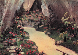 Delcampe - 49 DOUE LA FONTAINE DANS LES GROTTES DES ARENES - Doue La Fontaine