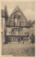 Delcampe - 977. Ieper - Maison De Bois - Ieper