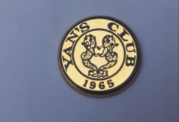 Delcampe - EB43 Pin's Arménie YAN'S CLUB 1665 Association Culturelle à Paris Arthus Bertrand Achat Immédiat - Arthus Bertrand