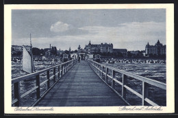 Delcampe - AK Zinnowitz, Strand Mit Seebrücke - Zinnowitz