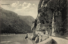 Delcampe - CPA Szechenyiut Ungarn, Straße, Gewässer, Felsen - Ungarn