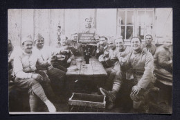 Delcampe - MILITARIA - Carte Postale Photo De Soldats Du Camp De Mourmelon - L 149400 - Personen