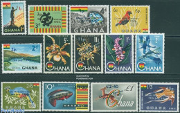 Delcampe - Ghana 1965 Definitives New Currency 13v, Mint NH, Nature - Animals (others & Mixed) - Birds - Fish - Flowers & Plants .. - Fische