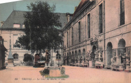 Delcampe - 10 TROYES LA COUR DU MUSEE - Troyes