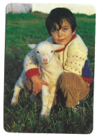 Delcampe - Calendrier 1995 Boy Lamb Enfant Kalender - Small : 1991-00