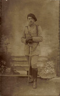 Delcampe - Photo CPA Französischer Soldat In Uniform, Standportrait Mit Säbel - Sonstige & Ohne Zuordnung