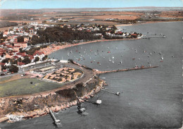 Delcampe - 17 FOURAS Les BAINS Port Et Plage Sud Vue Aérienne (Scan R/V) N° 27 \MR8074 - Fouras-les-Bains