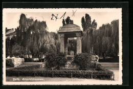Delcampe - AK Zeitz, Arnoldbrunnen Mit Anlage - Zeitz