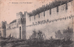 Delcampe - 84 AVIGNON LES VIEUX REMPARTS - Avignon