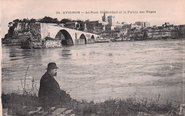 Delcampe - 84 AVIGNON LE PONT SAINT BENEZET ET LE PALAIS DES PAPES - Avignon