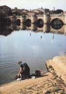 Delcampe - 16 CONFOLENS LA VIENNE ET LE VIEUX PONT - Confolens