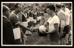 Delcampe - Foto-AK Bünde, Freundschaftspiel Gegen Frankfurt Heddernheim - Fussball