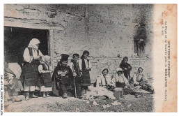 Delcampe - CAR-AFZP18-1029-SERBIE - Souvenir D'ORIENT - Le Pope Et Sa Famille Près De Monastier - Serbie - Serbien