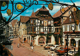 Delcampe - Carte Postale - Automobiles - Kaysersberg - Faisons à Pans De Bois Et Oriel Du XVIe Siècle - Carte Neuve - CPM - Voir Sc - PKW