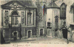 Delcampe - Carte Postale Ancienne - 80 - Abbeville - L'Hotel De Ville - La Cour - Correspondance - CPA - Voyagée En 1916 - Voir Sca - Abbeville