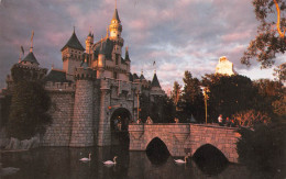 Delcampe - WALT DISNEY DISNEYLAND Californie Anaheim Sleeping Beauty Castle Usa 45 (scan Recto Verso)MA212BIS - Other & Unclassified