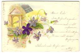 Delcampe - Stoff-Präge-AK Veilchen An Einem Balkon, Eine Blüte Aus Stoff - Sonstige & Ohne Zuordnung