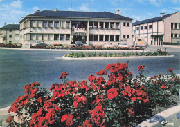 Delcampe - 61 TRUN HOTEL DE VILLE - Trun