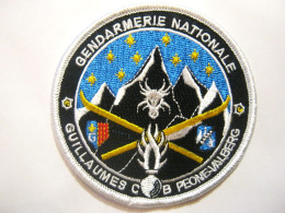 Delcampe - ECUSSON GEND. COB COMMUNAUTES DE BRIGADES DE GUILLAUMES / PEONE VALBERG 06 SUR VELCROS 80MM  NEUF - Police
