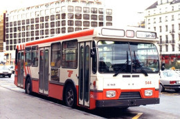 Delcampe - FBW Bus 544 At Cornavin Line 9 Petit-Bel-Air In 1990-  14x10cms PHOTO - Busse & Reisebusse