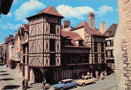 Delcampe - 10 TROYES VIEILLES MAISONS CHAMPENOISES RUE URBAIN IV - Troyes