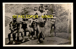 Delcampe - MALAISIE - KENYAHGIRL SOLODANCE - NU ETHNIQUE - CARTE PHOTO ORIGINALE - Malaysia