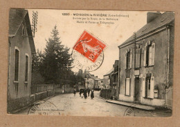 Delcampe - CPA 44 Moisdon-la-rivière Arrivée Par La Route De La Meilleraye Mairie Et Postes Et Télégraphes - Moisdon La Riviere