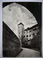 Delcampe - Czechoslovakia - BÍTOV Schloss VÖTTAU, Durchblick Auf Den Bergfried Und Den Palast, 1960s, Format 17,5 X 12,5 Cm - Castillos