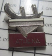 Delcampe - Pin1310        MARQUE ATHENA TRUCS METALLIQUES NON IDENTIFIES Par STARPIN'S - Marques