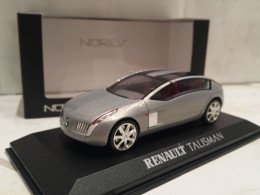 Delcampe - Norev Renault Talisman Echelle 1/43 En Boite Vitrine Et Surboite Carton - Norev