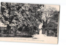 Delcampe - LA PETITE PIERRE - Entrée Du Château Et Cour De L'Eglise - Très Bon état - La Petite Pierre
