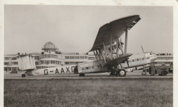 Delcampe - Aérodrome Le  Bourget-Dugny - L'Avion Handley-Page 42 "Heracles" De La Cie I.A.W. - Aerodrome