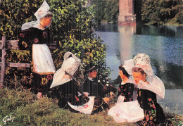 Delcampe - 29 QUIMPERLE SUR LES BORDS DE LA LAITA - Quimperlé