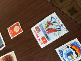 Delcampe - GUINEA SPORT SARAJEVO 1984 OLIMPIADI VALORE ! - Sonstige - Afrika