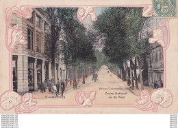 Delcampe - 17) SAINTES - COURS NATIONAL VU DU PONT - CARTE GAUFREE STYLE ART DECO - EDIT. MAISON UNIVERSELLE - 2 SCANS - Saintes