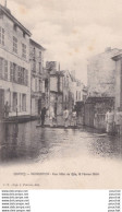 Delcampe - C15-17) SAINTES - INONDATION 18 FEVRIER 1904 - RUE HOTEL DE VILLE -  ANIMEE - HABITANTS - MILITAIRES - 2 SCANS - Saintes